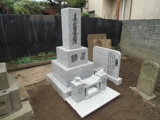 神奈川県　和型完成墓地
